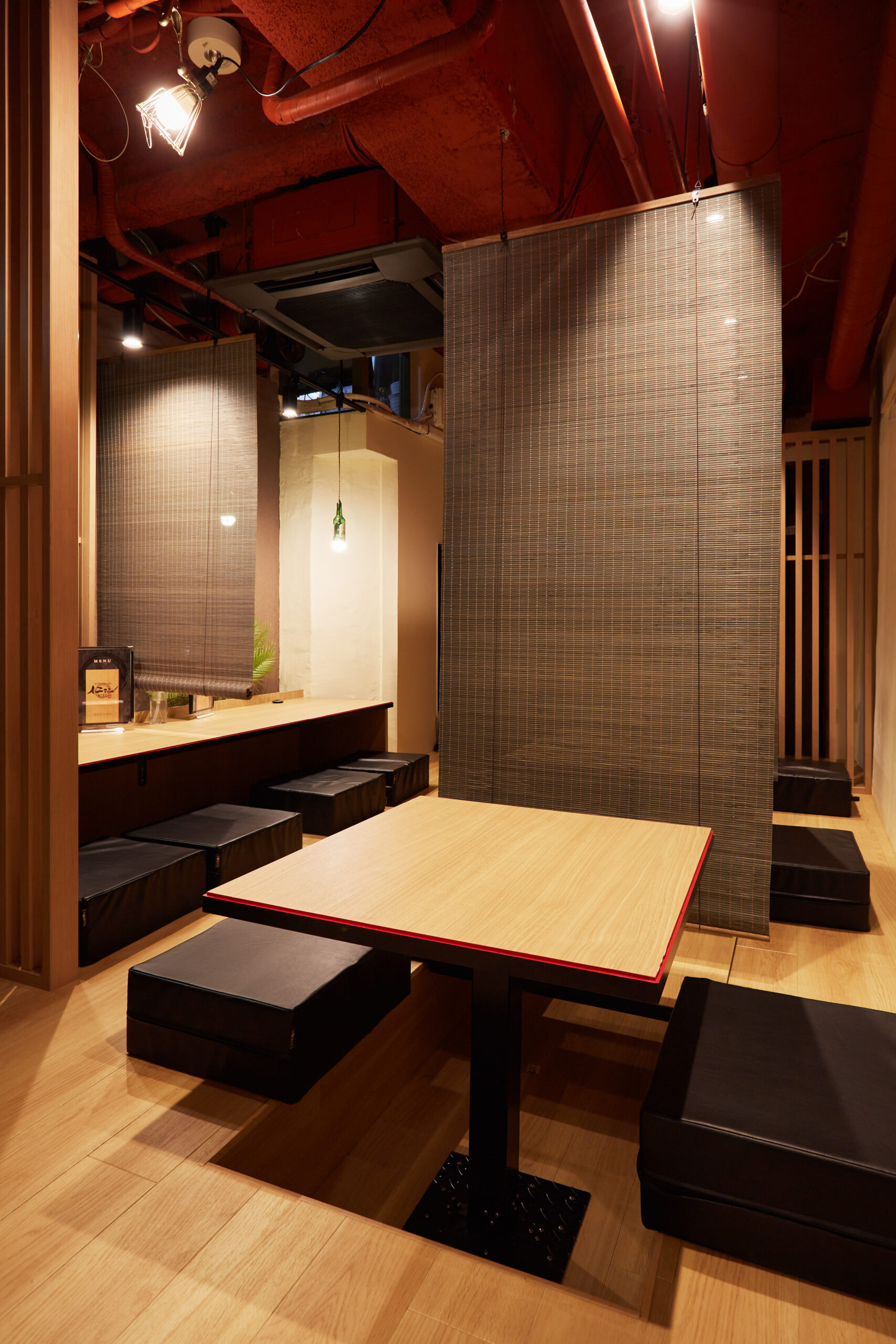 店内・掘りごたつ